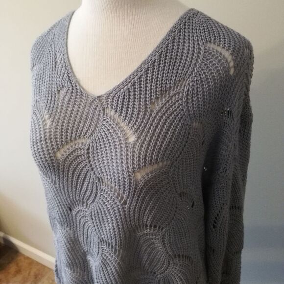 NWT Entro Sweater - Picture 2 of 9
